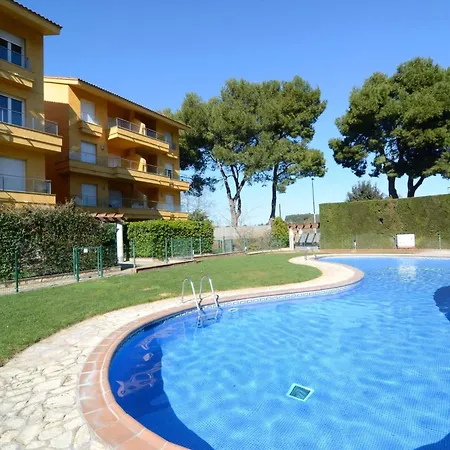 דירה In Lescala With Swimming Pool