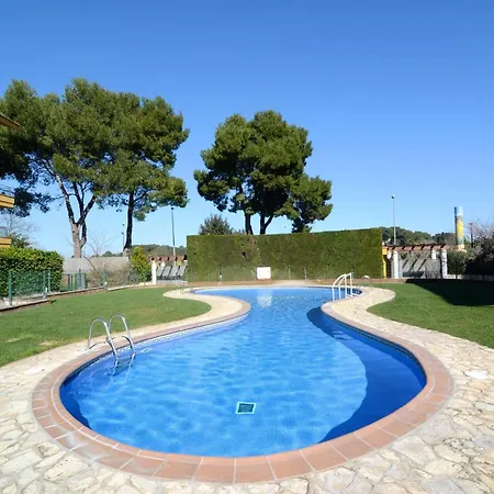 In Lescala With Swimming Pool L' Escala